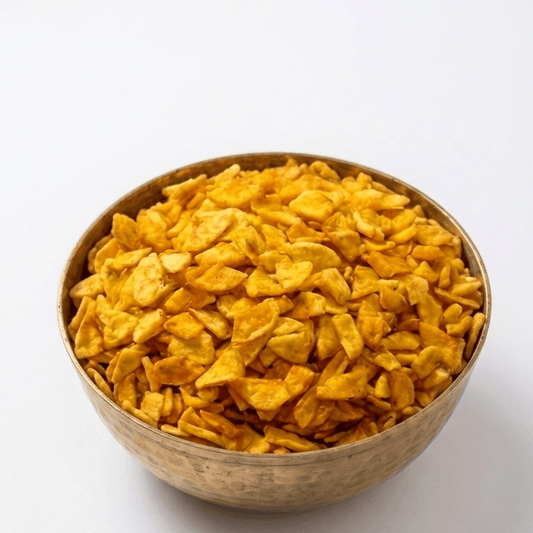 Kailpunnyam banana chips (4 cut) in a 200g snack bag, showing crispy, golden banana slices ready to eat.